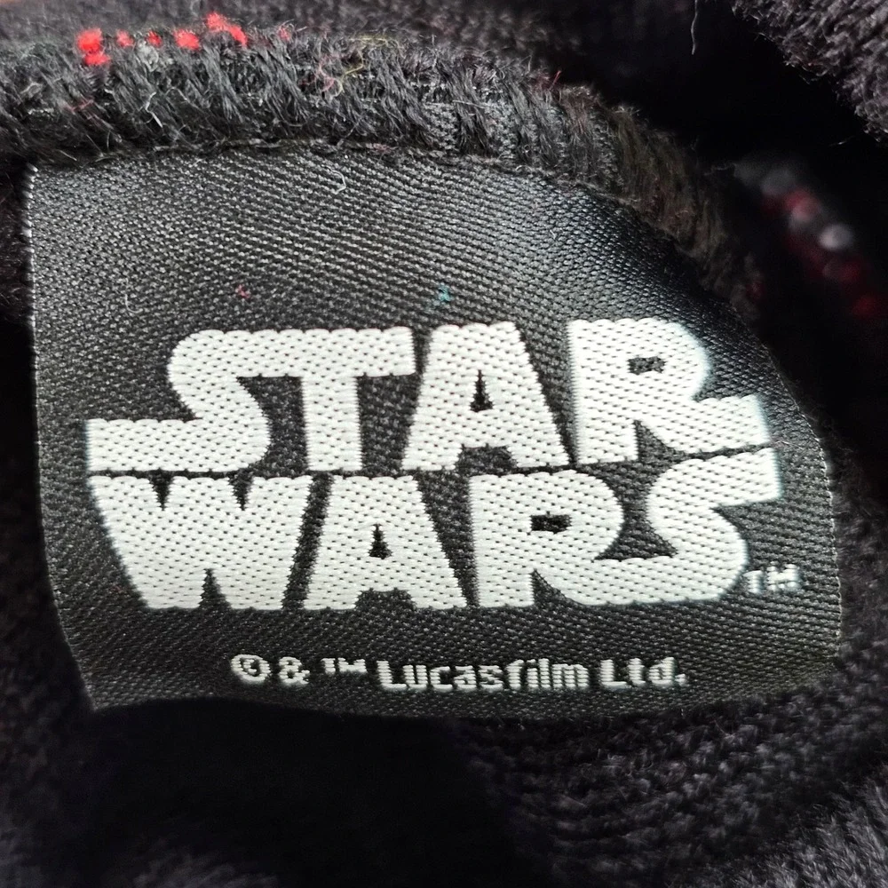 Star Wars Beanie‎ Hat Youth OS Black Fair Isle Knitted Darth Vader Winter Warm